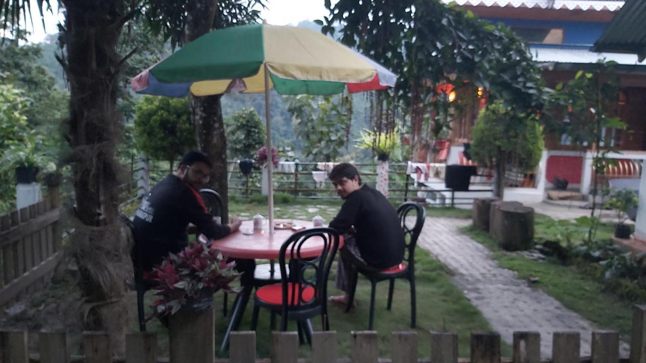 דרג'ילינג Eviana Homestay מראה חיצוני תמונה