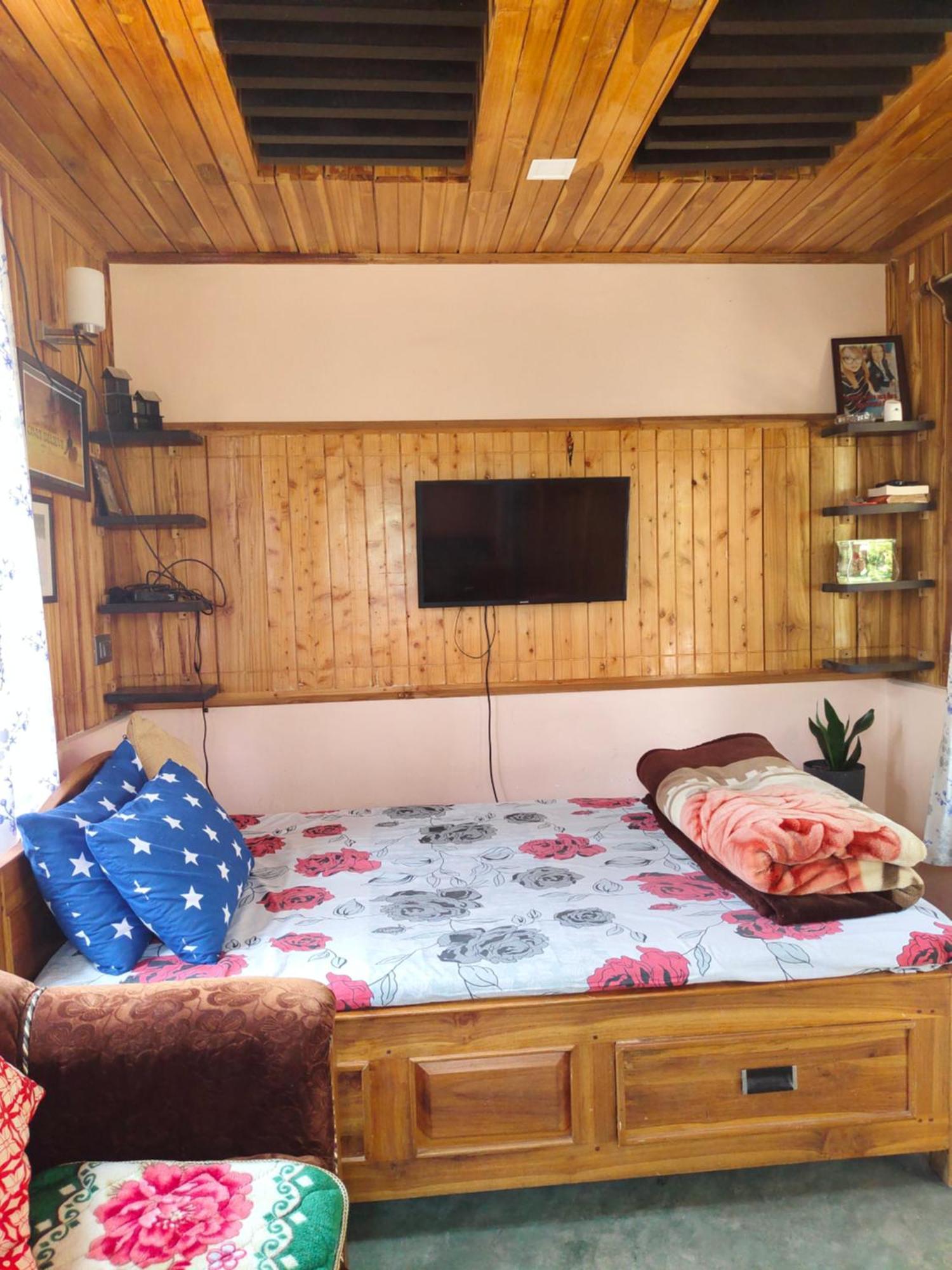דרג'ילינג Eviana Homestay מראה חיצוני תמונה